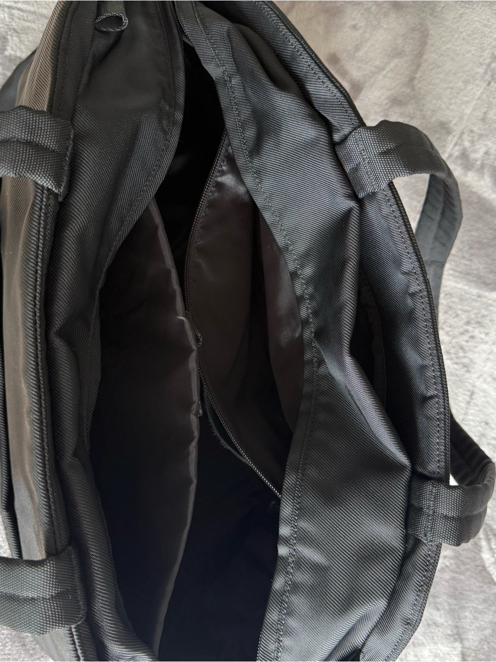 lululemon athletica Black Minimalist Tote - BARELY USED - Picture 6 of 10